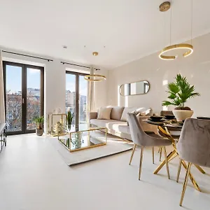 Lux Living - Stilvolles Wohnen Im Zentrum , Stuttgart Germany
